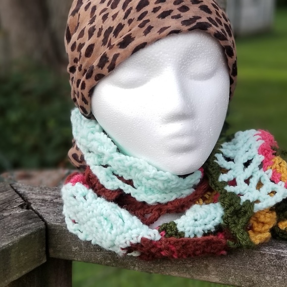 Vintage Lightweight Winter Crochet Scarf Custom - Picture 3 of 8